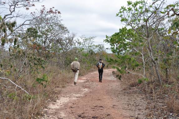 Trilha das cachoeiras, no Parque Nacional da Chapada dos Guimarães, em Mato Grosso